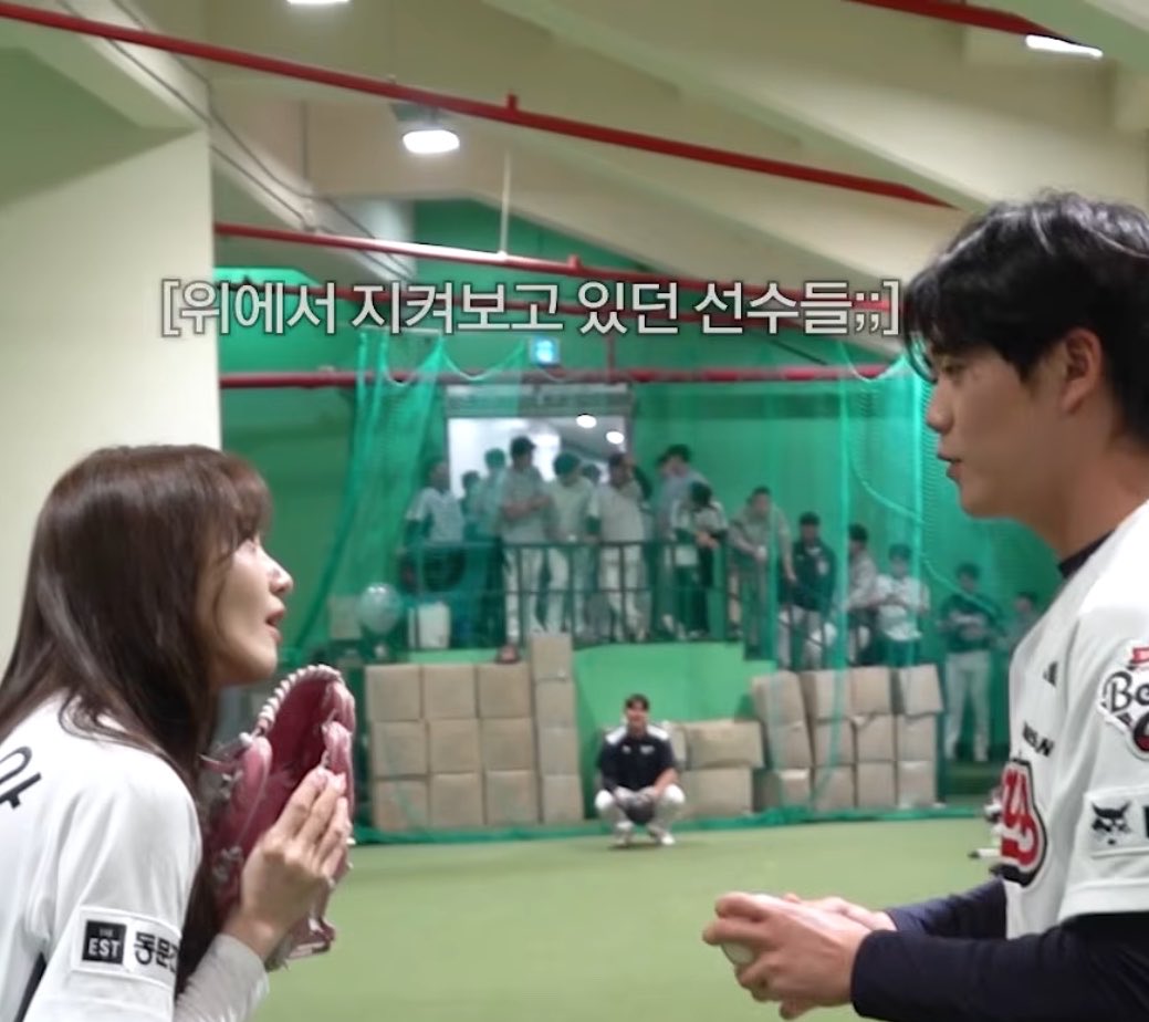 dowee 🩷🤍🦌 tweet media