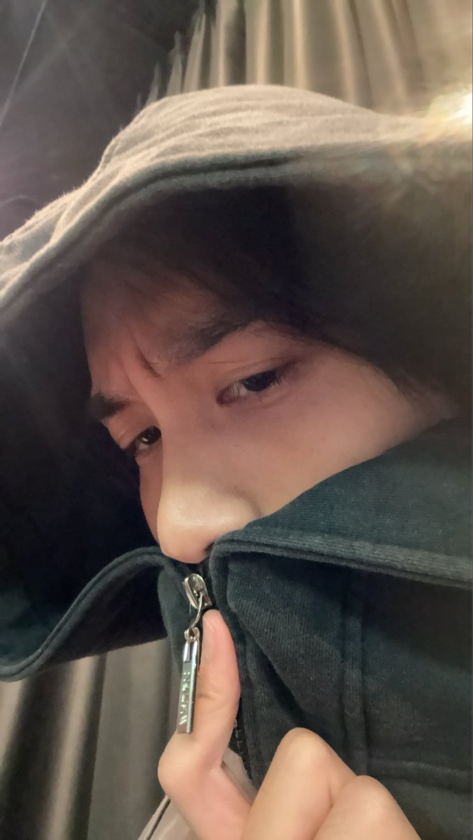 jisangakira's tweet photo. https://t.co/SX91YRb7FV
