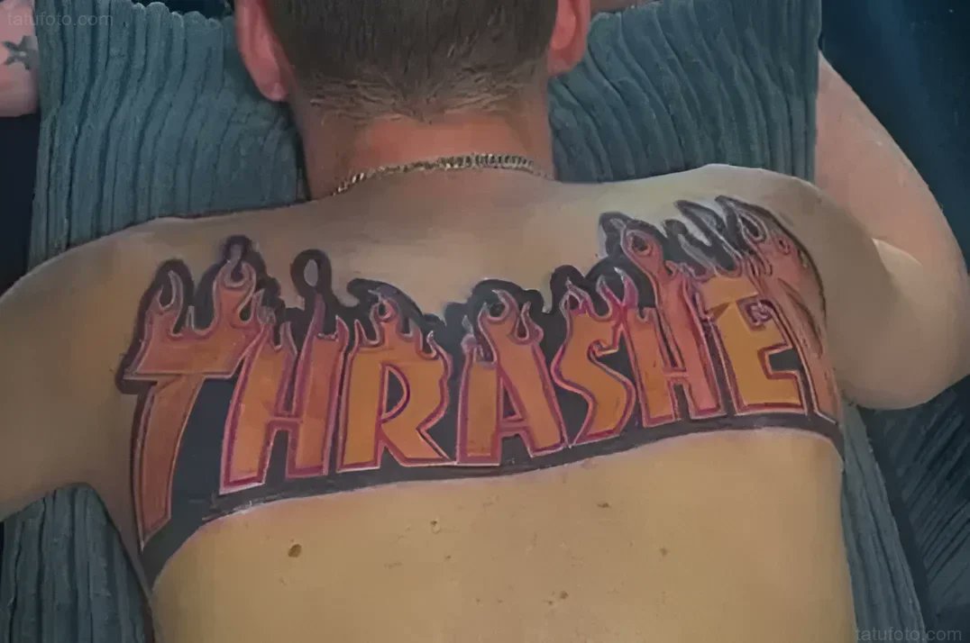 Bur_747's tweet image. 🤯 Тату Thrasher на всю спину от Аарона Хайетта! 💥 Настоящий скейт-марафон для жизни. Узнай, что значит быть 'Core Skater Down For Life'. 🛹 #ThrasherTattoo #SkateLife

tatufoto.com/2026/04/tatu-t…