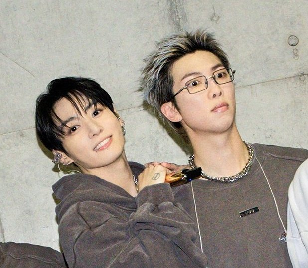 mn*mnmn⁷ tweet media