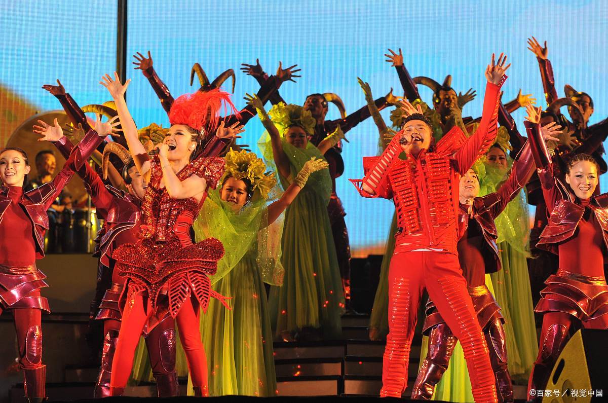 jigishapatel99's tweet image. Last night’s live show was chef’s kiss! The cast’s energy Unmatched. Lights, music, every beat hit different. Still on cloud nine—who’s joining me for the next round  #LivePerformance #MustSee