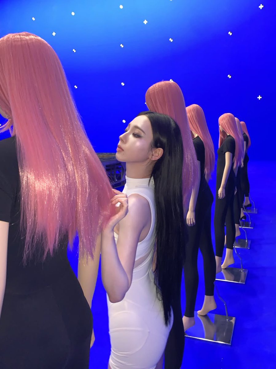 evibluu 🍋 tweet media