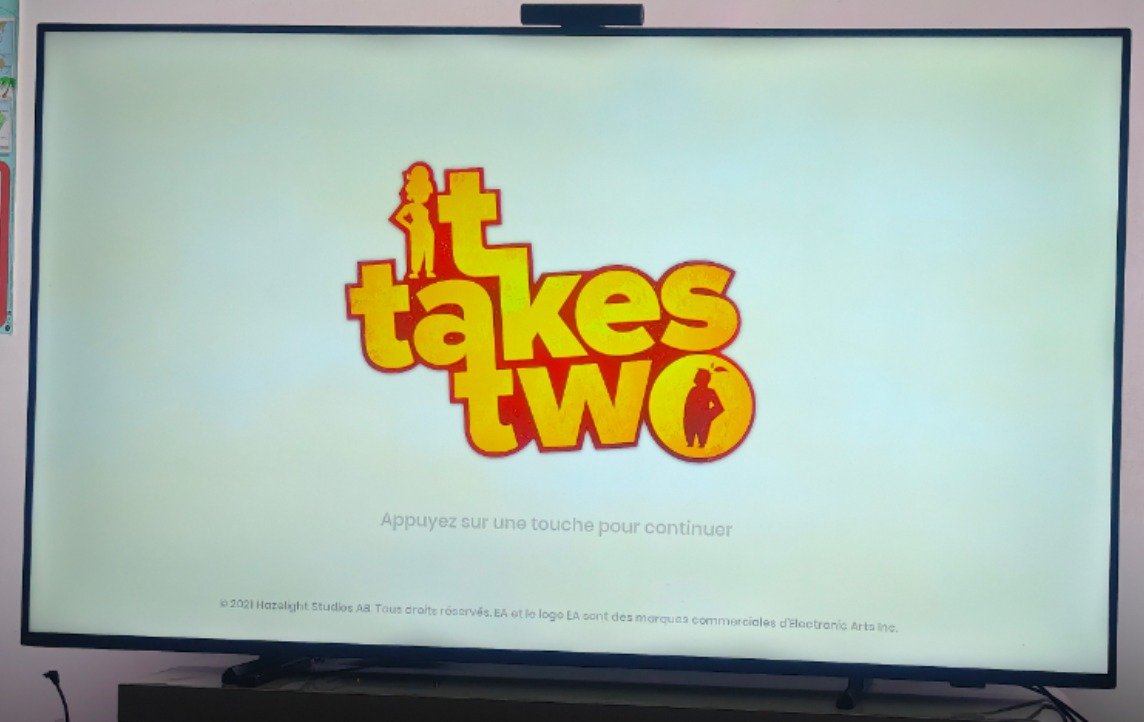 Découverte avec mon fils de ce chef d'œuvre du jeu vidéo. Nous venons de le finir... Magnifique !
Un équilibre parfait entre une histoire poignante et des mécaniques de gameplay dynamiques et équilibrées.

Se joue forcément à deux en collaboration.

#ittakestow