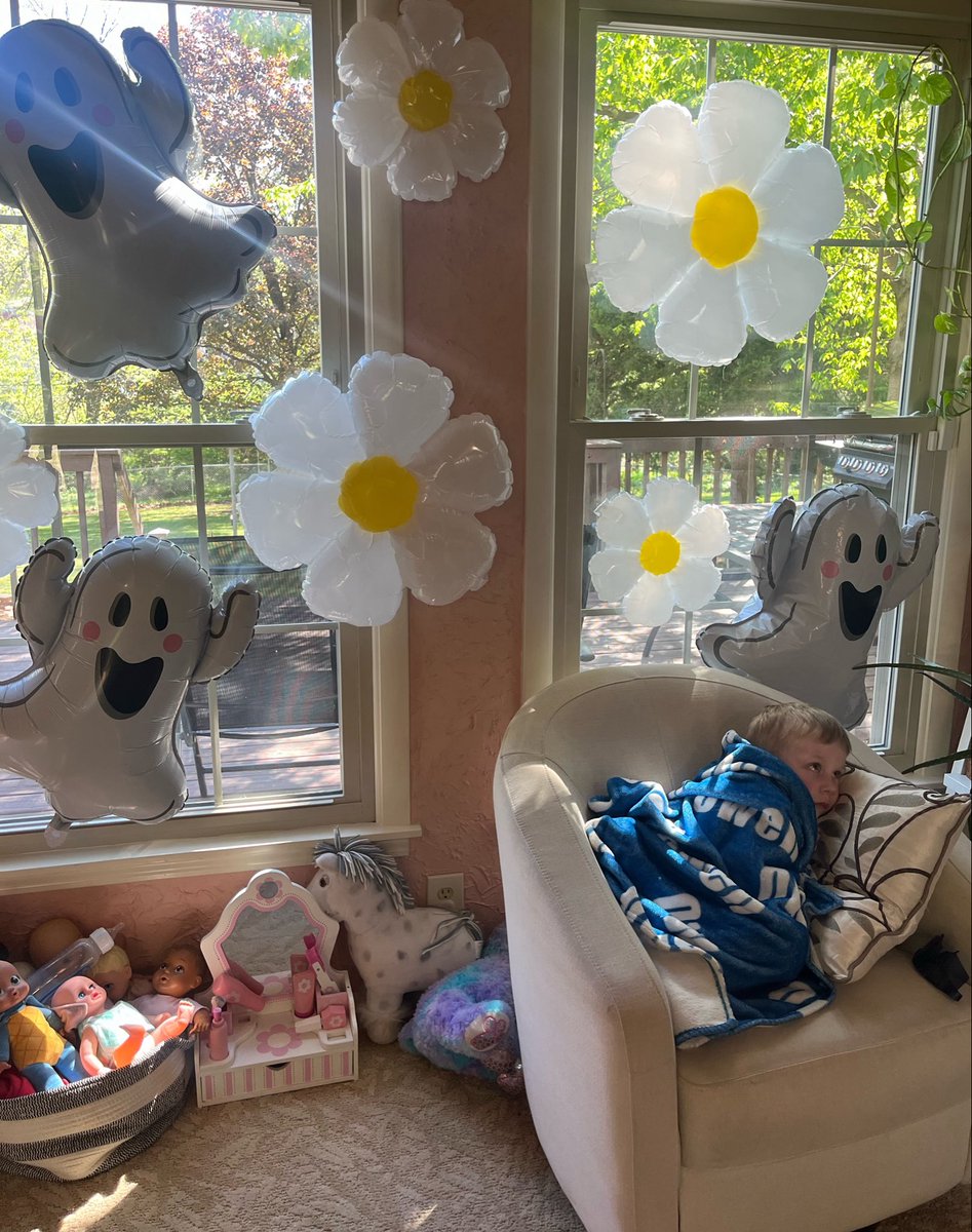 CabernetBay's tweet photo. I don’t take having a home where kids have fun &amp; parents trust their kids at lightly or for granted. Truly the greatest honor and joy. Hosting sleepovers, parties, babysitting..the love &amp; laughter that turn a house into a home. https://t.co/Bh0bEfC5Wg