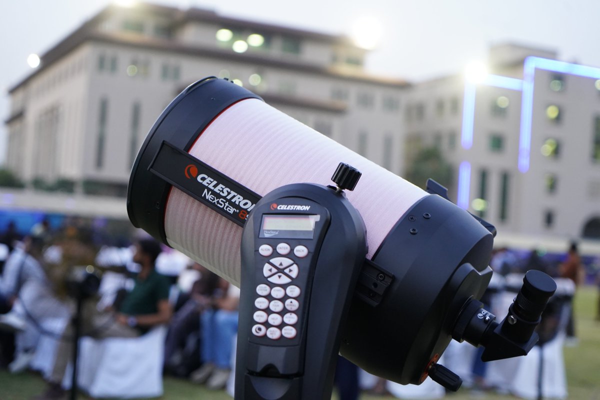 UMTOfficial's tweet image. UMT proudly inaugurated the Centre for Space Science &amp;amp; Astronomy, marking a new #milestone in scientific #research and space #exploration.

#myUMT