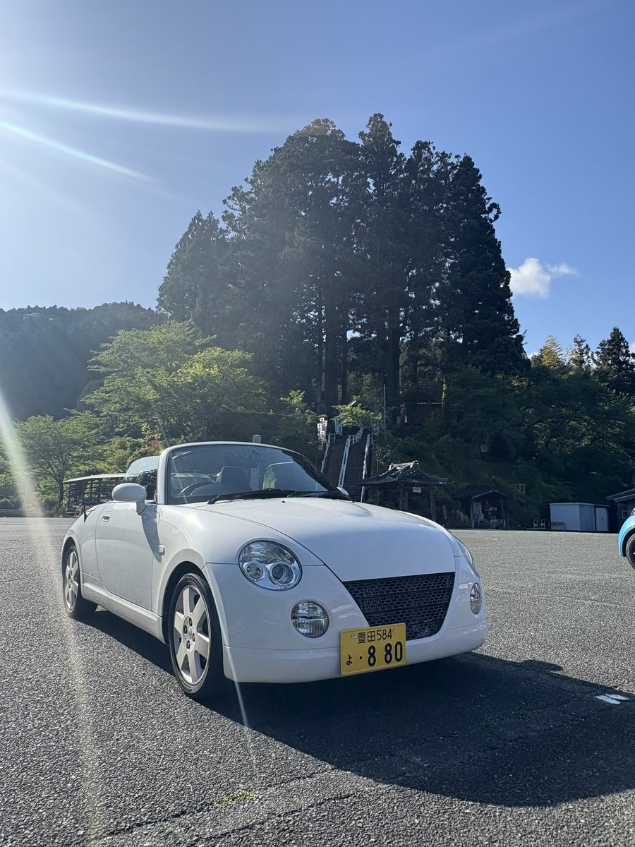 WEEKEND__RIDER's tweet photo. コペンランチ会でした！
最後は天気回復して屋根開けて走れた^_^
小さい車でクネクネ道走るとかなり楽しい^_^
#weekendrider #豊田市モトブログ　#週おじ #コペン
#l８８０k https://t.co/L9sI6M3G68
