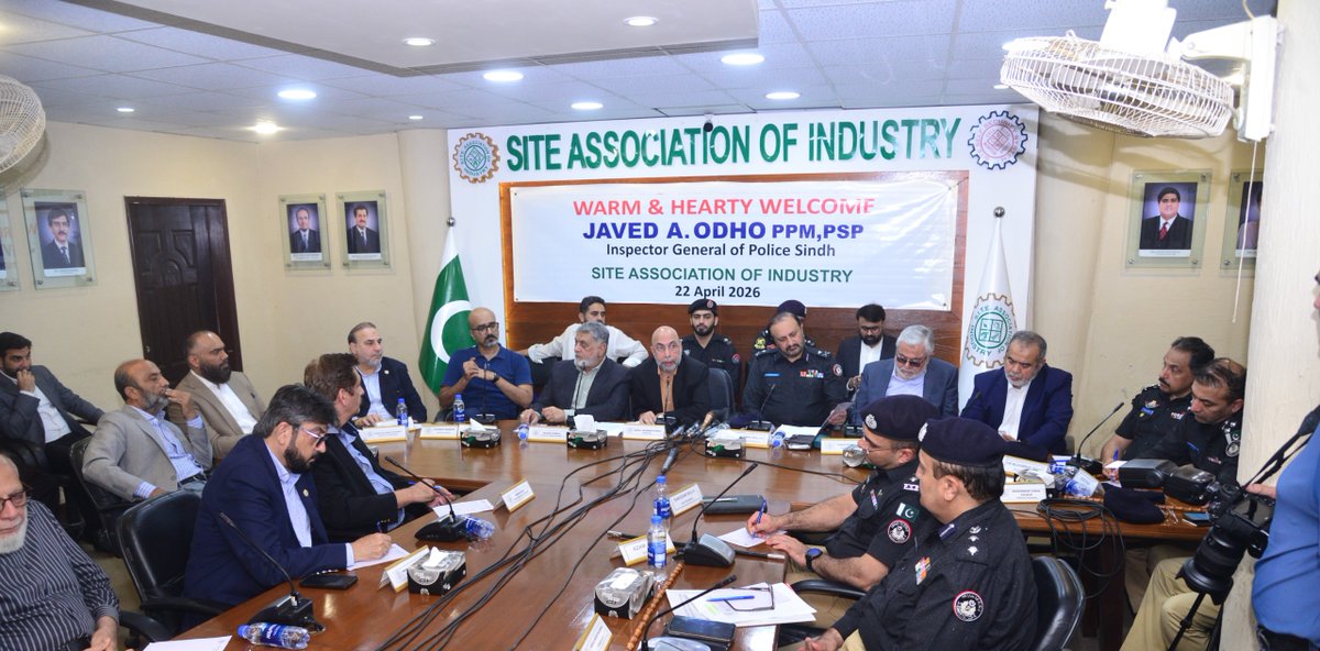 SITEassociation's tweet image. IG Sindh Javed Alam Odho visited SITE, assuring lower crime and strict action against extortion groups. DIG Traffic shared plans to improve enforcement.

#SITEKarachi #SindhPolice #IndustrialSecurity