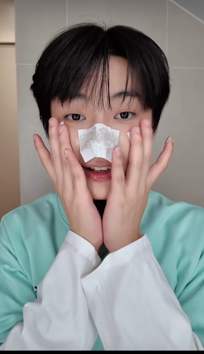 eri 🍒 tweet media