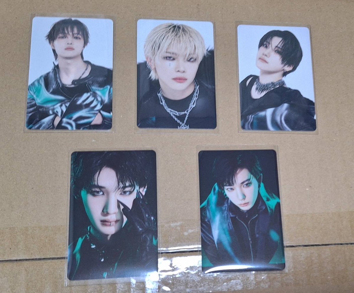 o217__xX's tweet photo. 📍BLAZE THE WAY PHOTOCARD

譲 EJ NICHOLAS YUMA JO HARUA
求 同種MAKI

5/13 Kアリーナ 7/25 ララアリーナ 手渡し
または郵送での交換希望です

お気軽にお声掛けください❕

#andTEAM_交換  #andTEAM交換
#andTEAM_EJ  #andTEAM_NICHOLAS  #andTEAM_YUMA  #andTEAM_JO  #andTEAM_HARUA https://t.co/XswocHvW0k