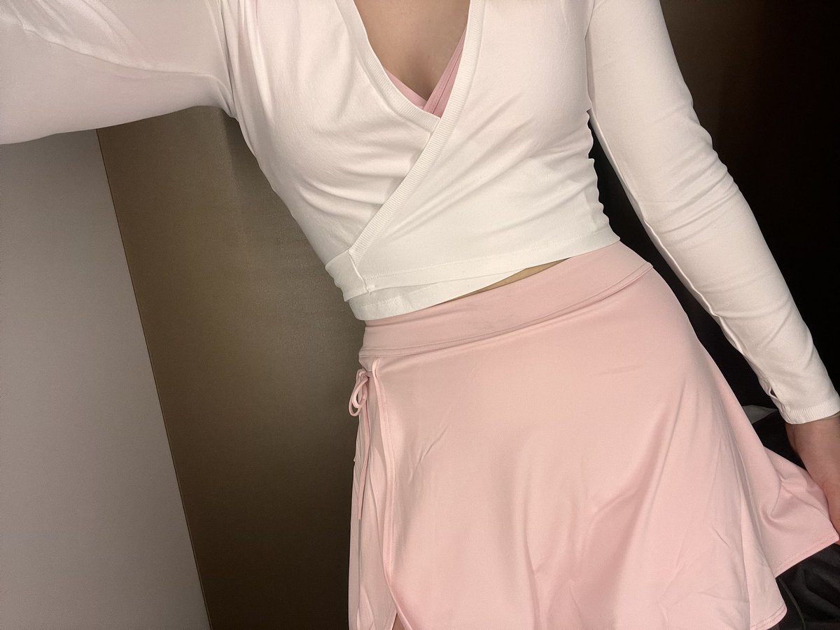 lynn ☆ tweet media