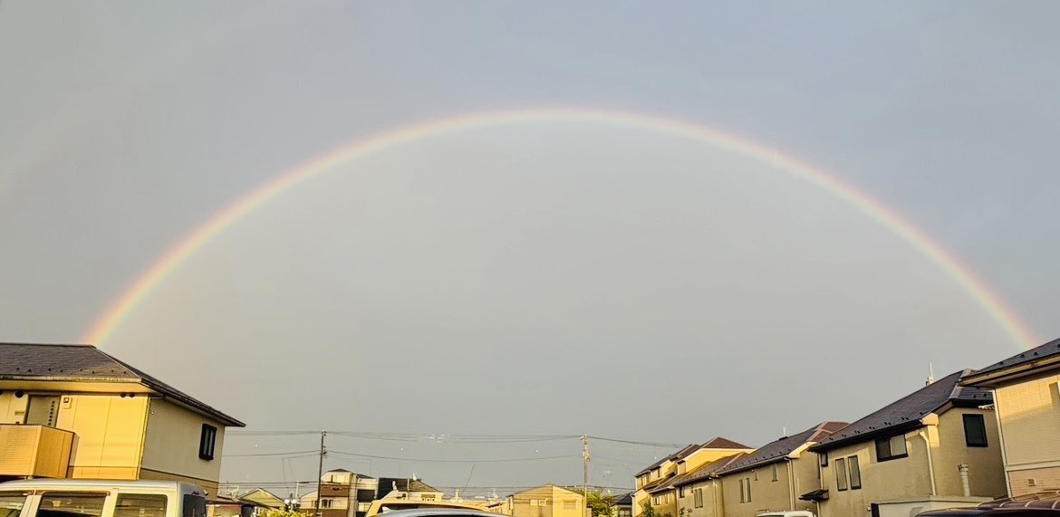 hirokichirock's tweet photo. 虹の橋

奇跡的に見れた❗️

感謝❗️ https://t.co/WBUdRA3ttT