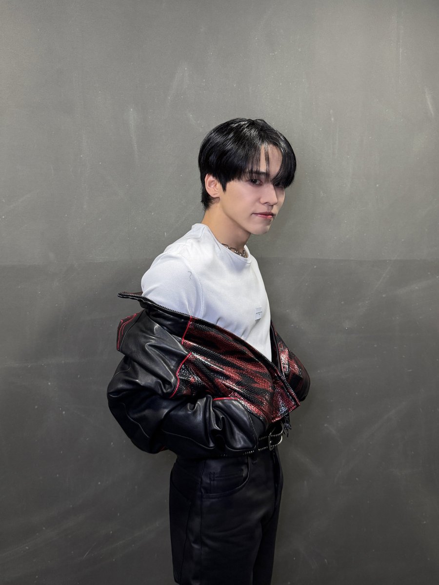 온앤오프 (ONF) OFFICIAL tweet media