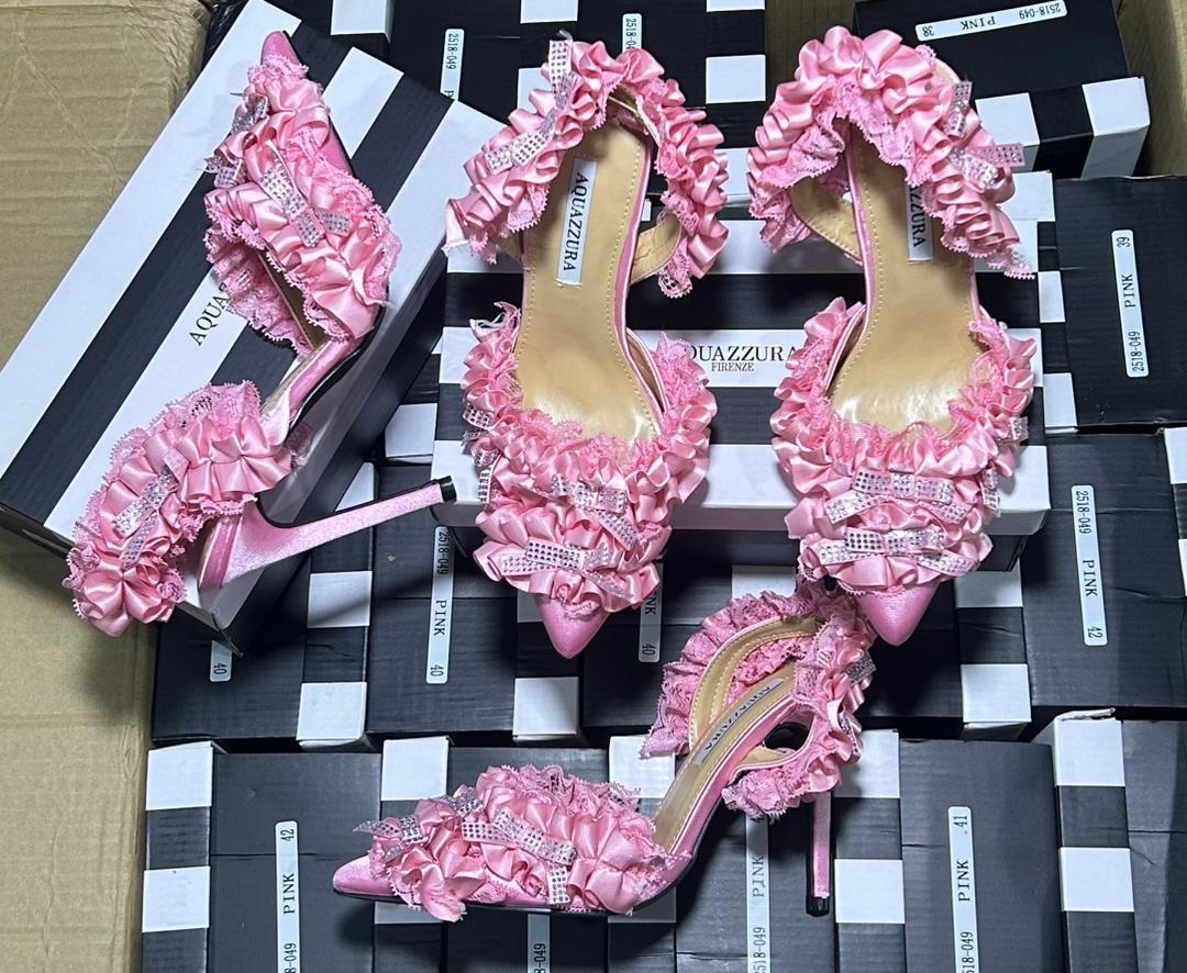 Mjes_collection tweet media