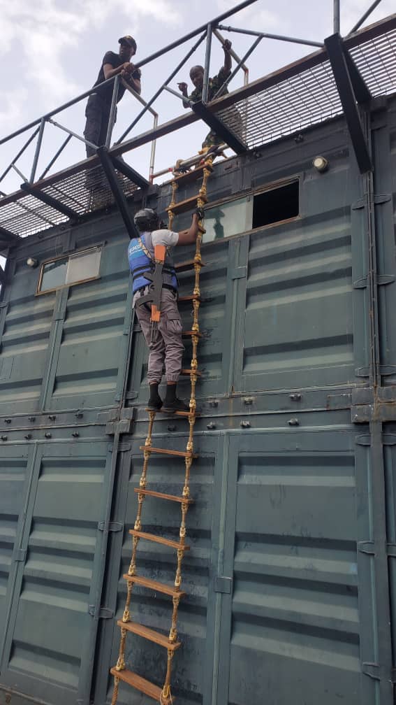 UNODC_MCP's tweet image. This week, @UNODC_MCP commenced Regional Maritime Interdiction Training focused on prevention of Radiological and Nuclear materials trafficking through #GoG 🌊, attended by MLE officers from 🇬🇭  &amp;amp; 🇳🇬
Funded by @NNSANews @UNODC_NIGERIA
@UNODC_WCAfrica #BorderManagement