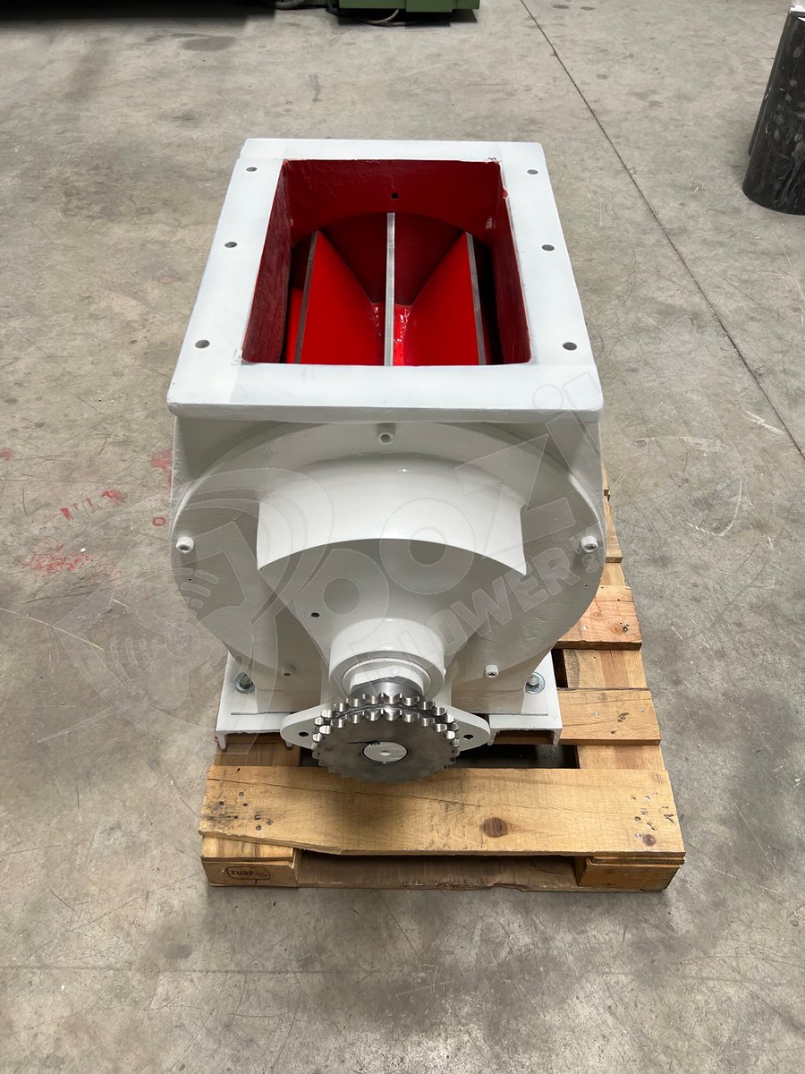 PozitifBlower's tweet photo. Blower Eklüsü Revizyon.

#blowereklüsü #eklüs #rotaryvalve #rotaryvalves #pnömatiktaşıma https://t.co/qXrjjTg1cV