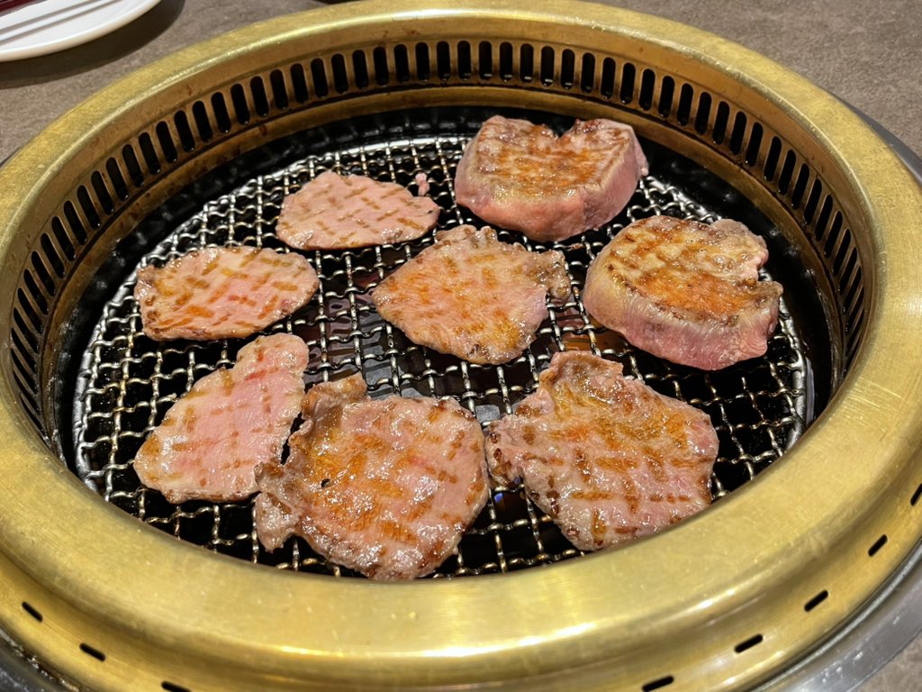 ホワイトレン tweet media