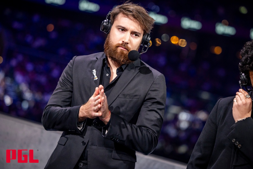 Smurfist tweet media
