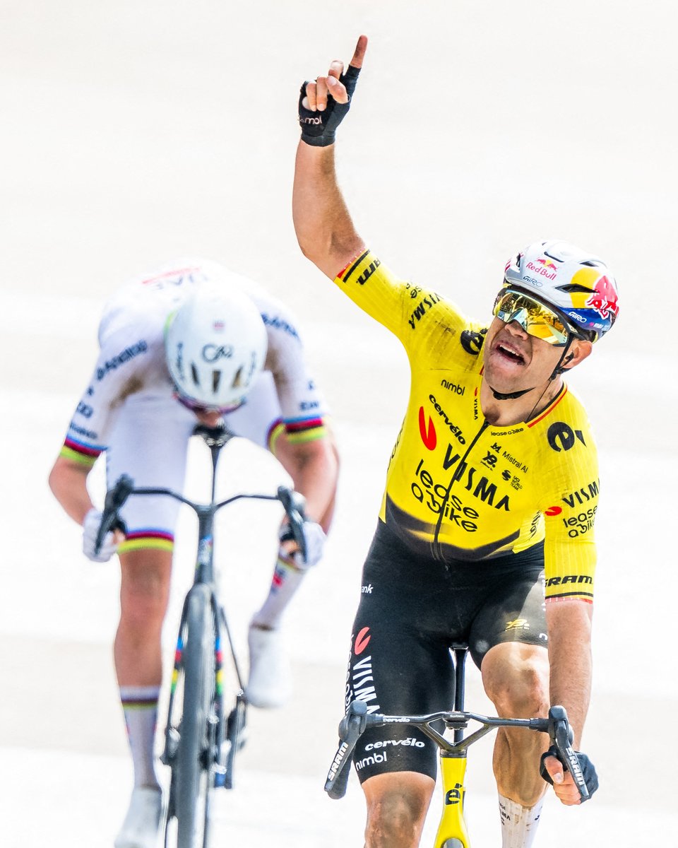 cyclingontnt's tweet image. The only person to beat Tadej Pogacar so far in 2026: Wout van Aert 🧱