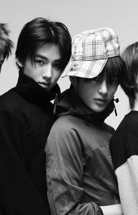 𝙢𝙚𝙬 tweet media