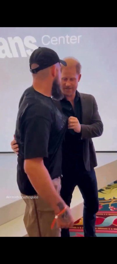 Savanna Fan account tweet media