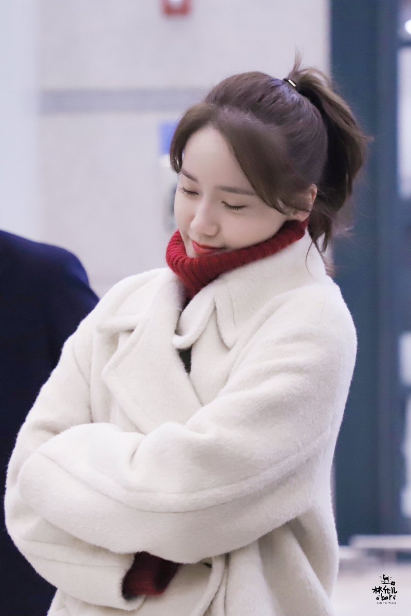 liv is voting for baeksang #YoonA tweet media