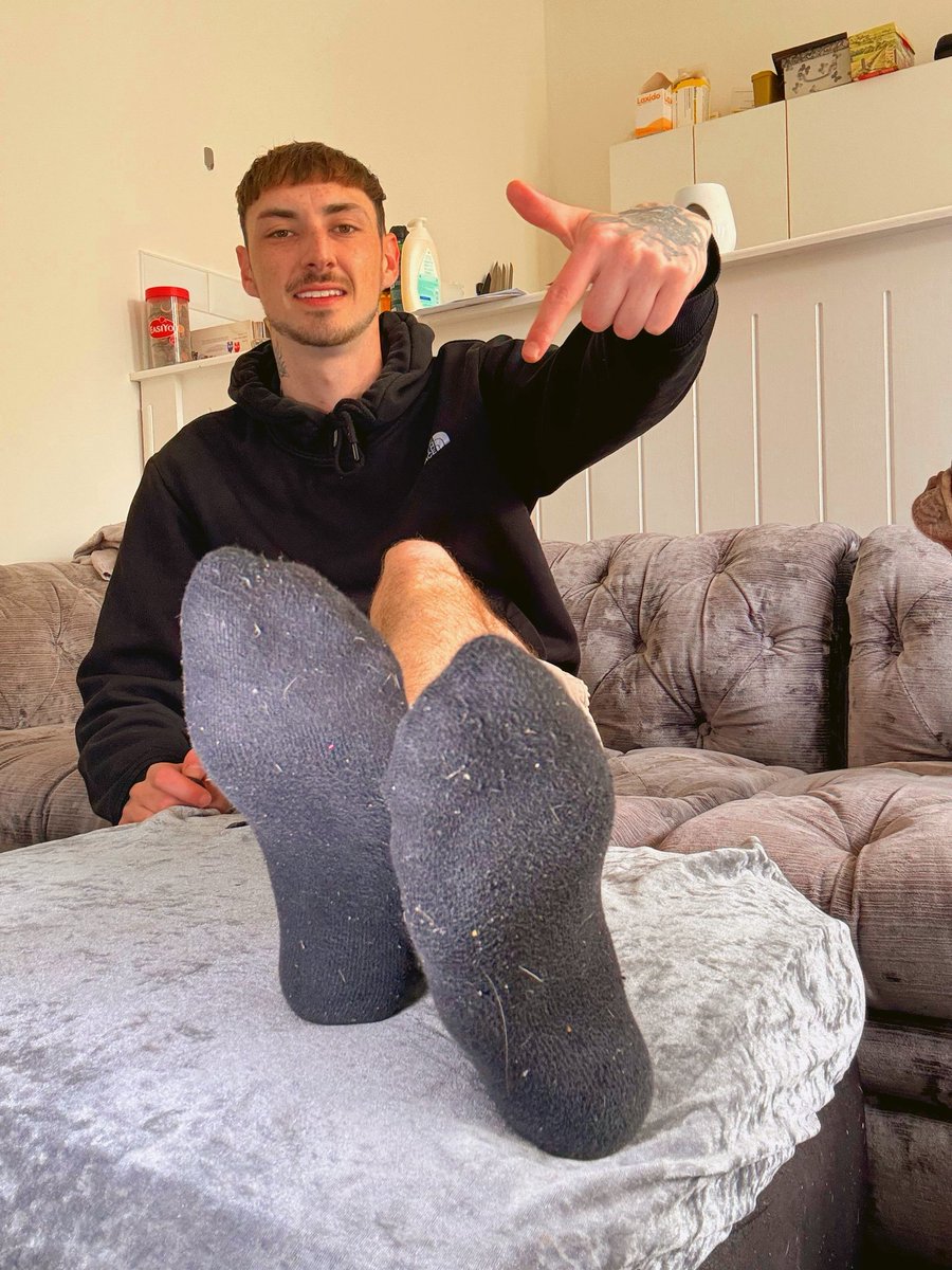 Alpha-Wright🦶🏻👀(bday 7th may )💷💷💷 tweet media