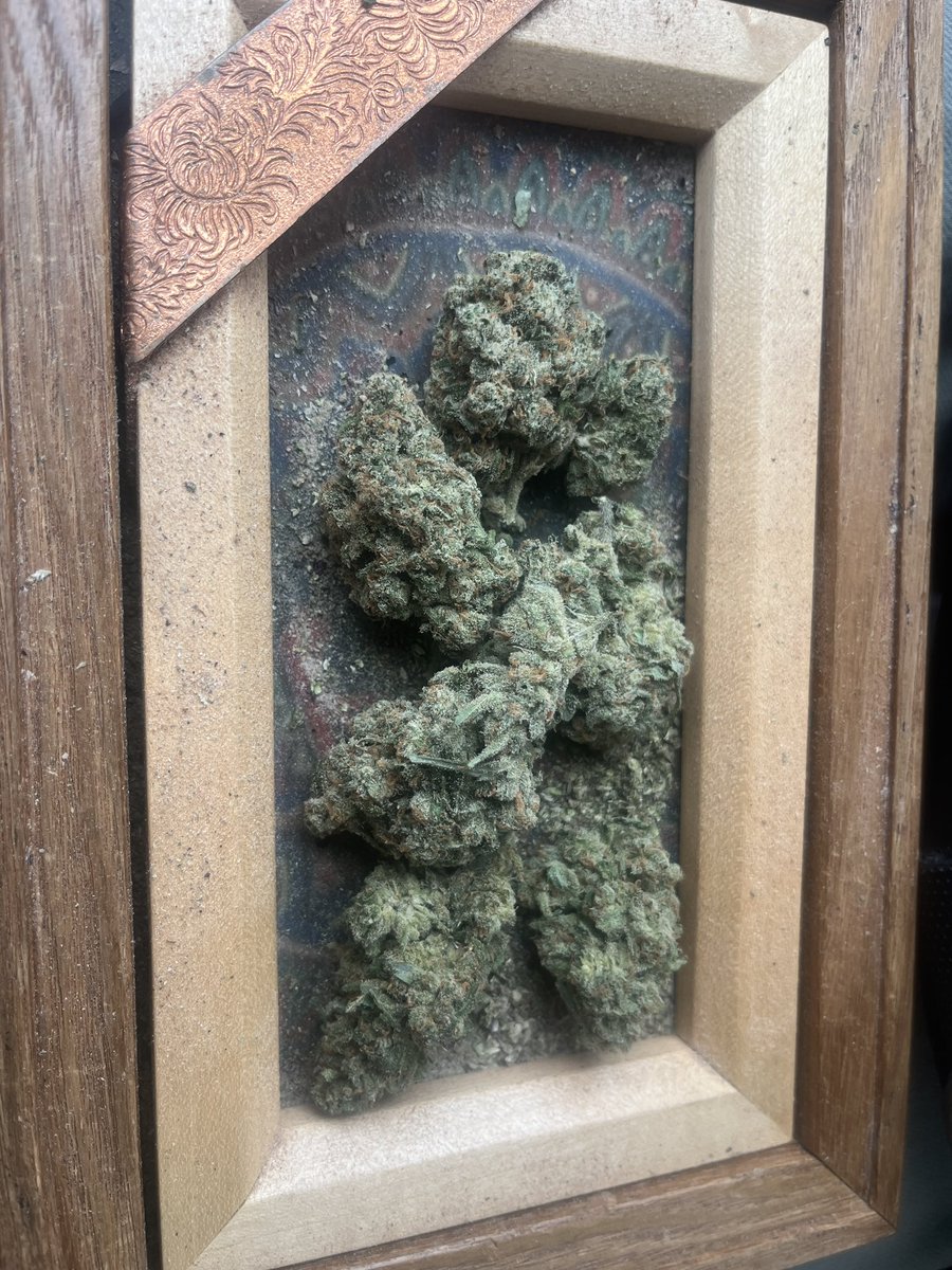 BIGHURT's tweet photo. #wakenbake
#flowbox
Good morning everyone
Have a great day today https://t.co/zvmSXGkSqB