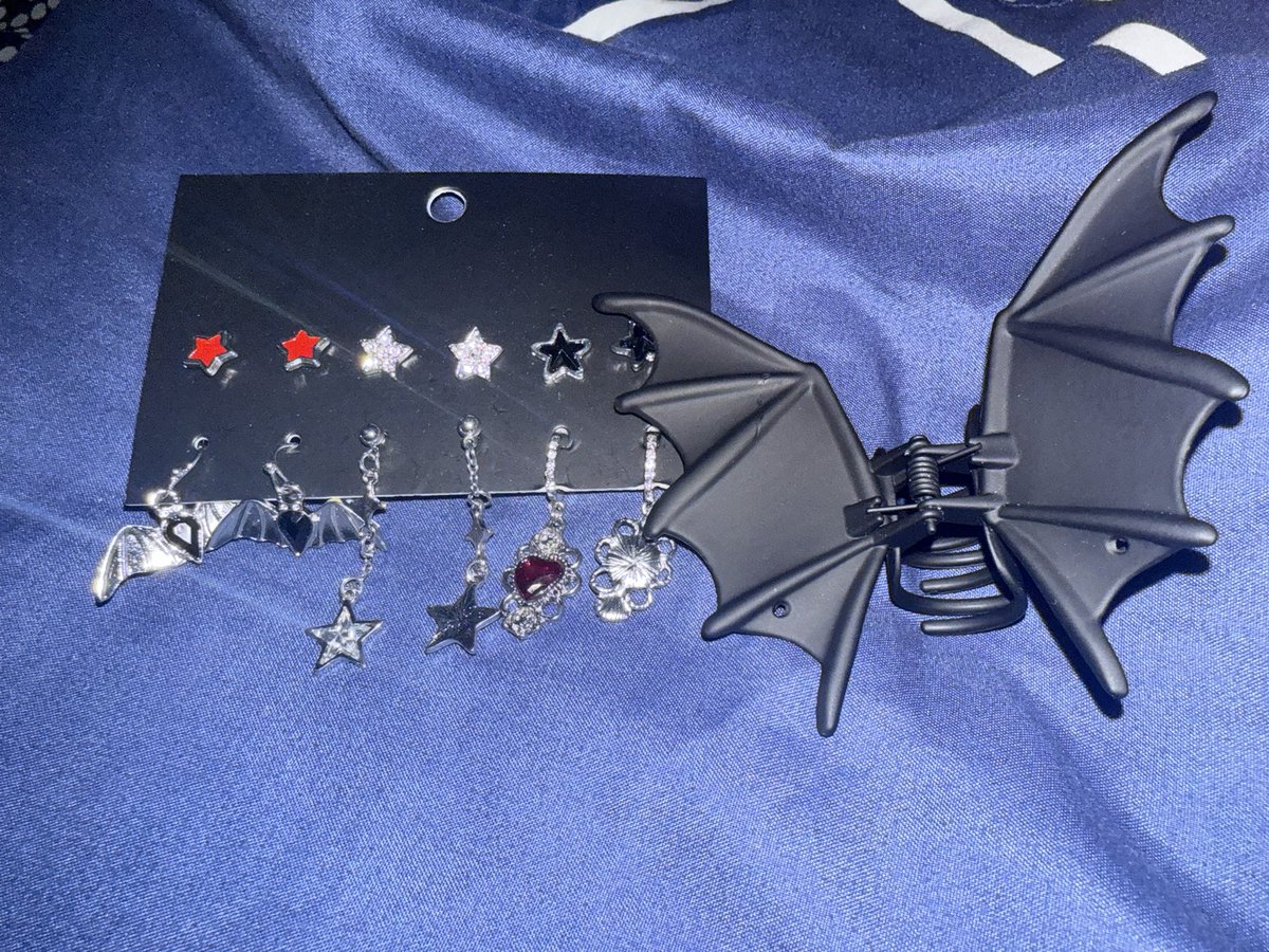 🩸🩸🩸 tweet media