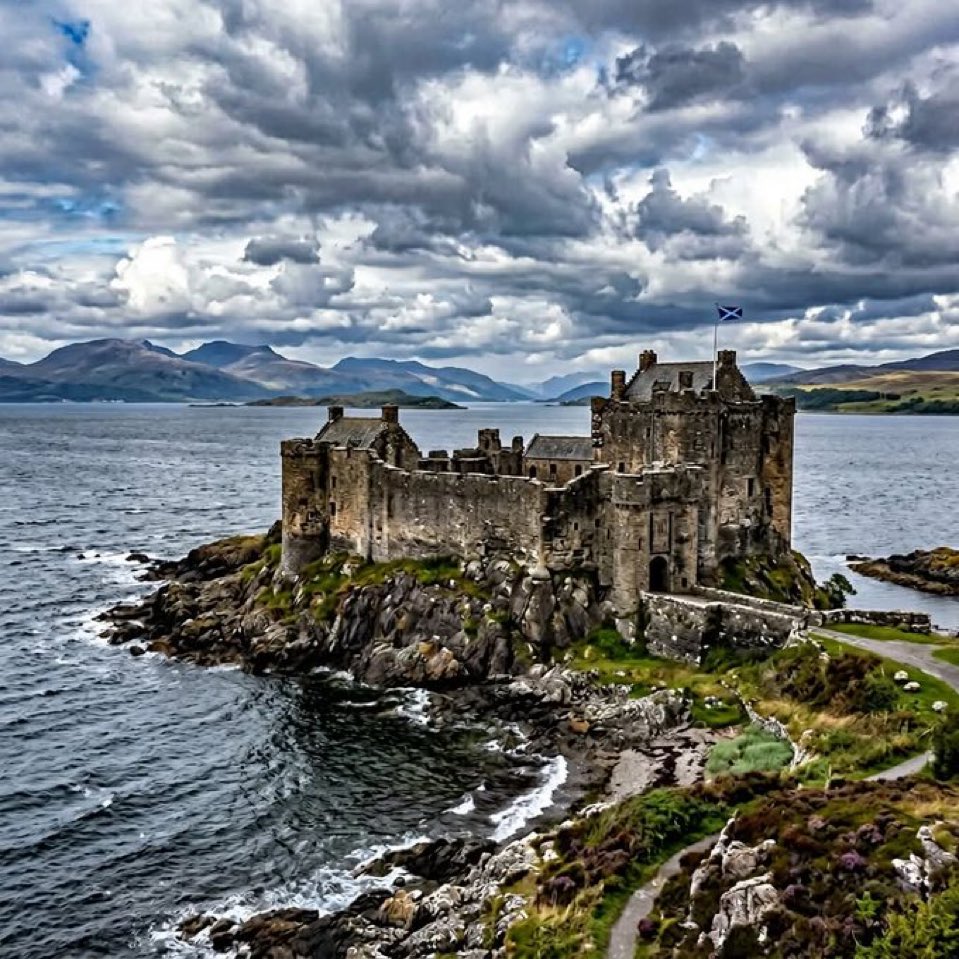 Mystic Castle tweet media