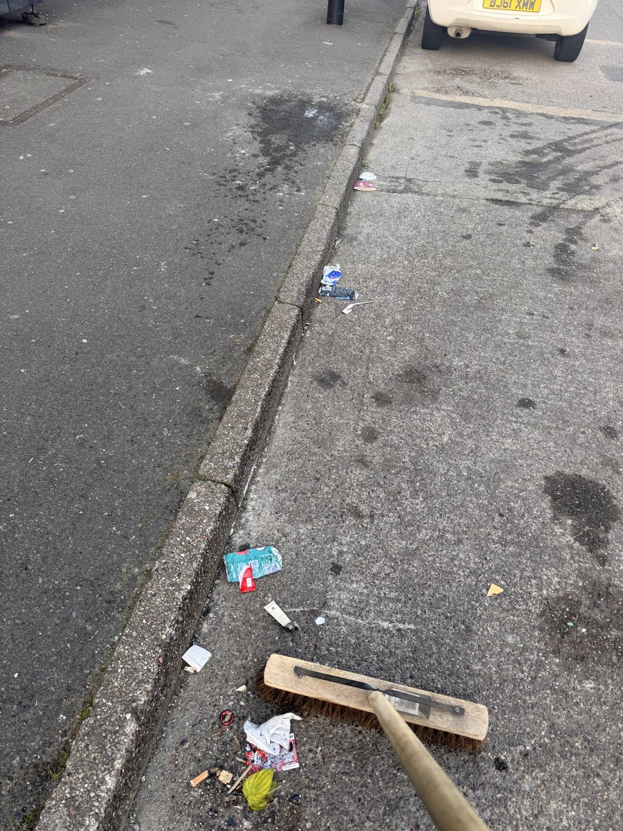 MJSLocal's tweet photo. Another day and cleanup!

Can we please get some bigger bins on Wheata Road?  
We seem to be constantly neglected. The shops here don’t even have access to a grit bin. 
We do our best to keep our store clean but face a constant battle with litter!

@sccstreetsahead @SheffCouncil https://t.co/sxCk9KVOM1