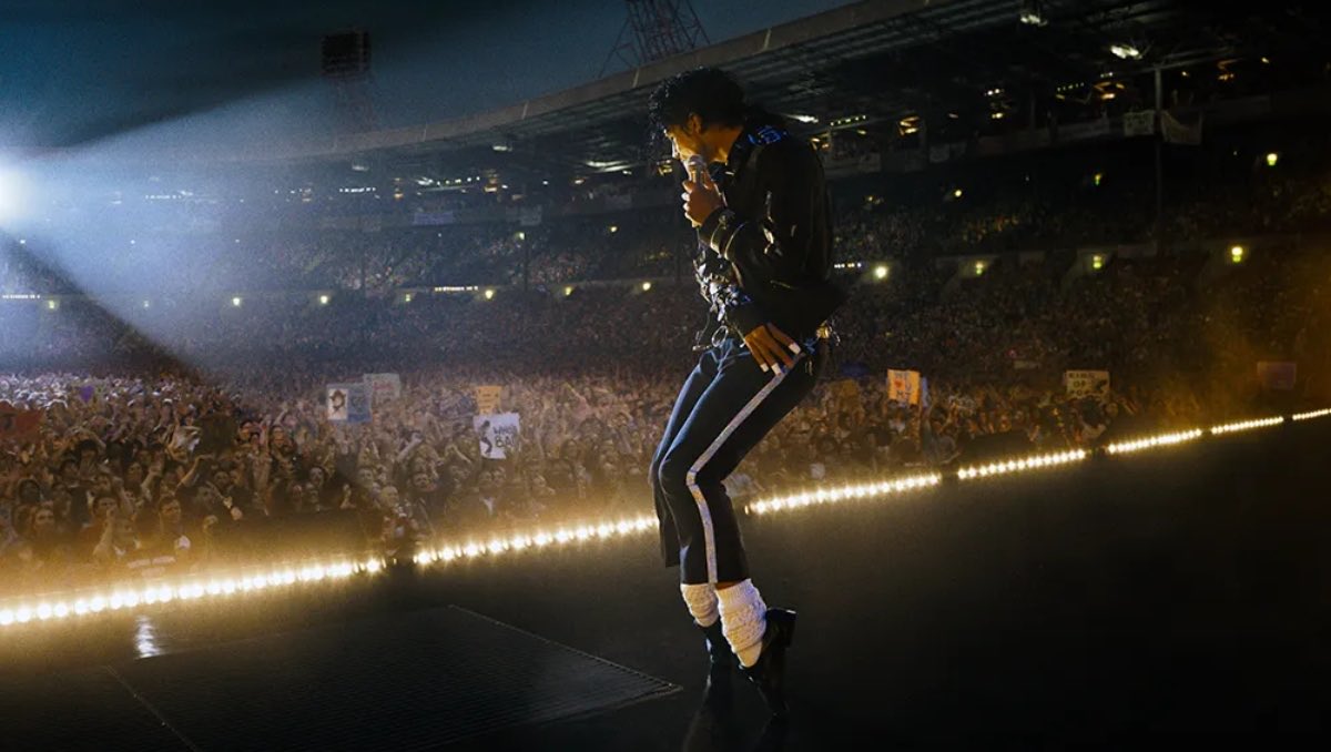 Real Time tweet media