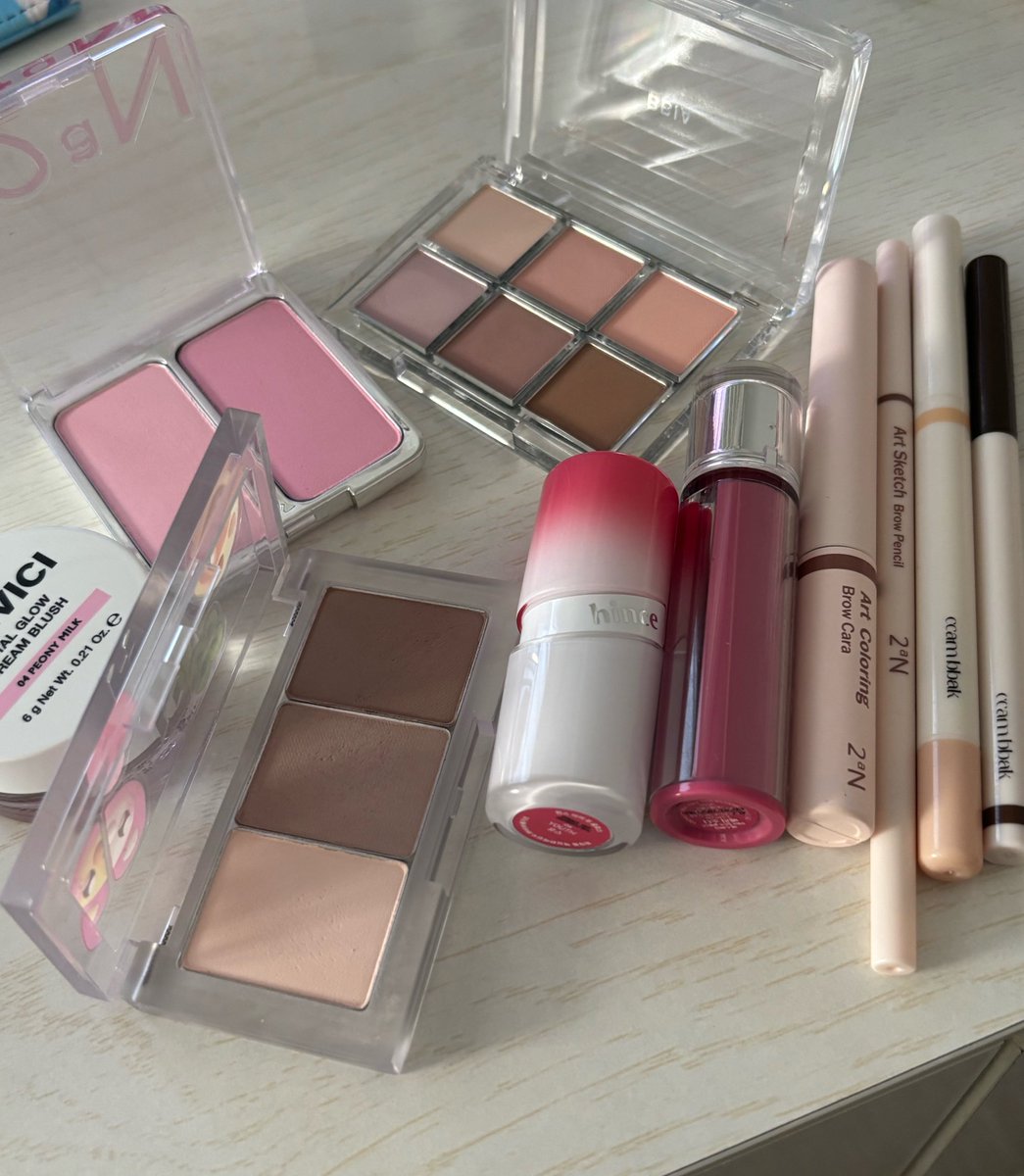 0i296_'s tweet image. BBIAのクールスタンダード中心に！#motd #암오티디
彩度がそこまである訳じゃないから自然に盛れる♡
（🌷過去提供品含みます）