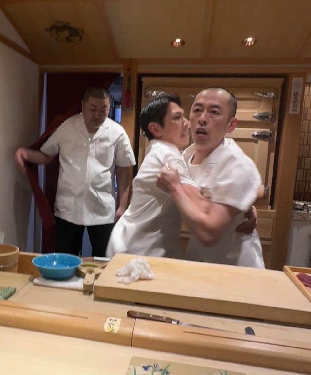 テーマパーク来てまでこういうことしてる時間がいちばん楽しい