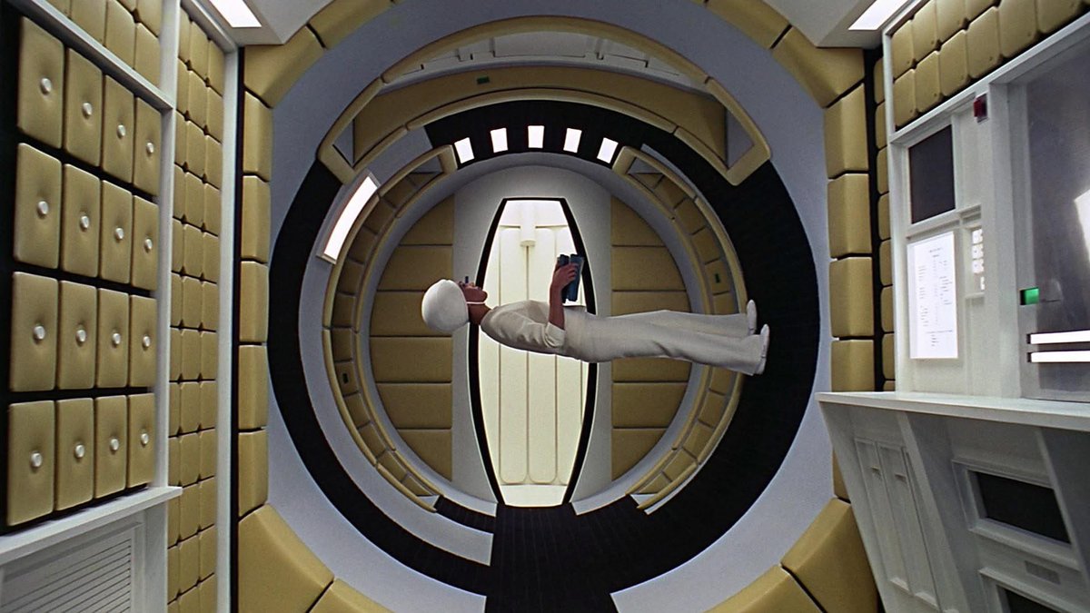 🎬 2001: A Space Odyssey / dir. Stanley Kubrick