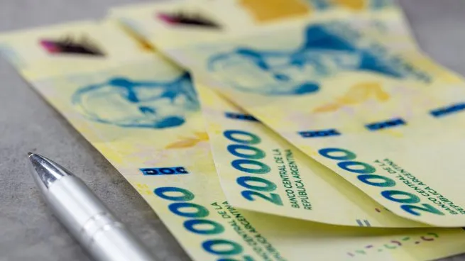 economisiones's tweet image. #Finanzas Mora récord en tarjetas: bancos y Congreso activan planes para contener una crisis de deuda familiar economis.com.ar/mora-record-en…