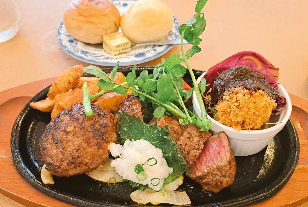 おらが村牛尽くしのランチ
肉が、美味しい