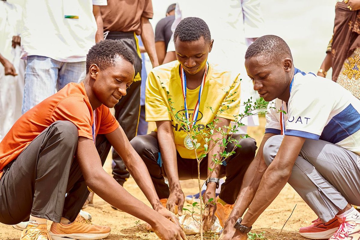 Charahands's tweet photo. Run for Climate 2026 
From every step taken to every smile shared, this was more than just a run, it was a movement for a greener, healthier future.
Together, we showed that small actions can spark big change. Thank you to everyone who showed up. https://t.co/KYu3zuCoAA