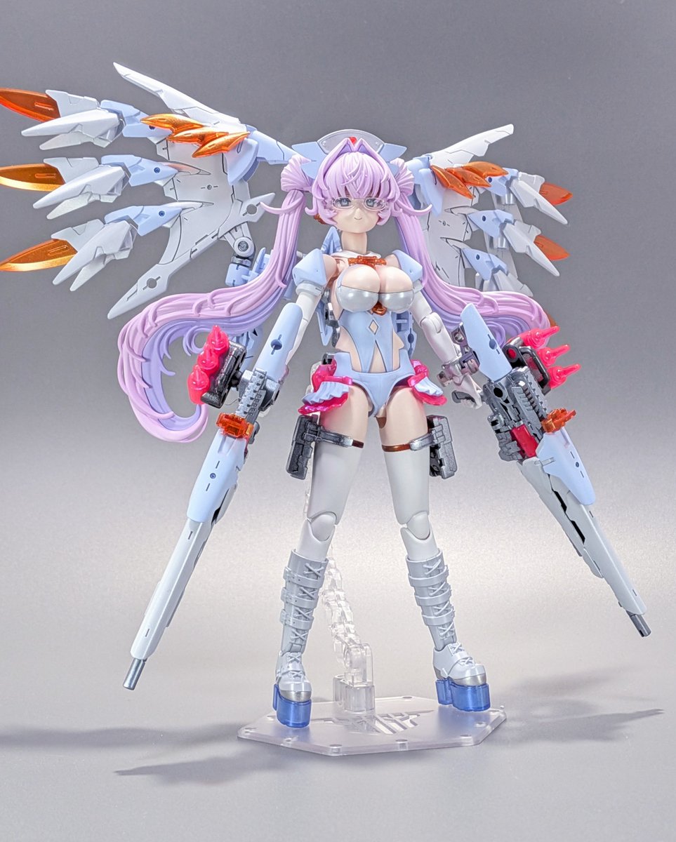 メガミデバイス メディック 完成しました。 本体は完全にストレート