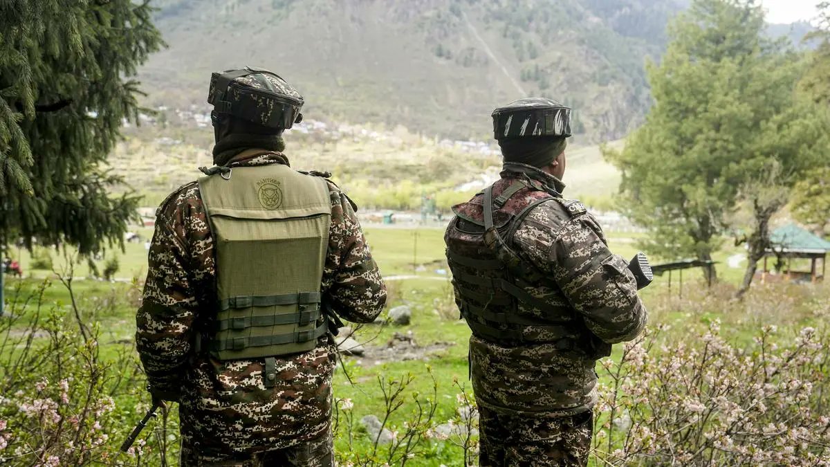 DarKoshal's tweet image. Calling the #Pahalgamattack a “false flag” ignores the facts. The attack was carried out by #TheResistanceFront (TRF), an offshoot of Lashkar-e-Taiba (LeT), with well-known links to cross-border terror networks. 

#Pahalgam #CounterTerrorism