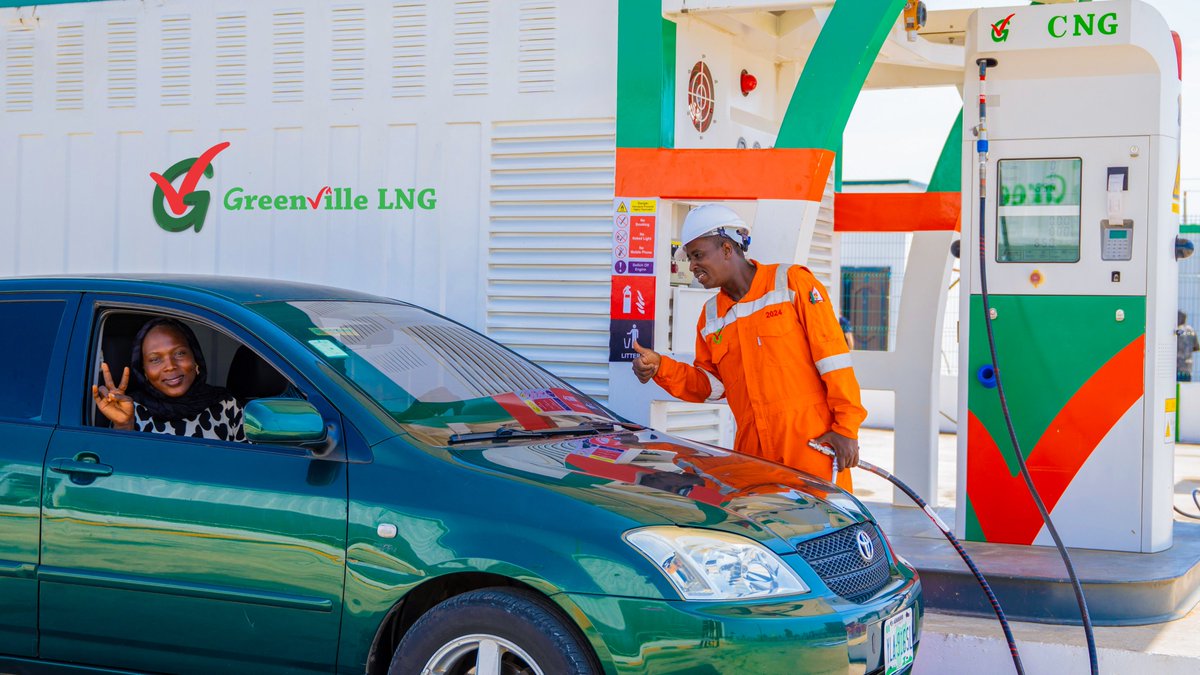 greenvillelng's tweet photo. At Greenville LNG, safety isn’t an option, it’s a standard, from proper retrofitting to the right refueling habits, every choice matters.
 
We believe small actions, done right, protect lives and power cleaner journeys. https://t.co/hT65Mq2Wh9