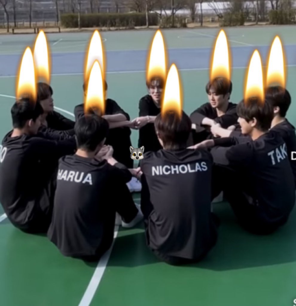 séyy on 🔥 tweet media