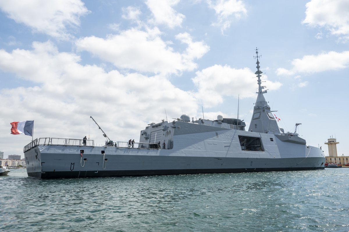MarineNationale tweet picture