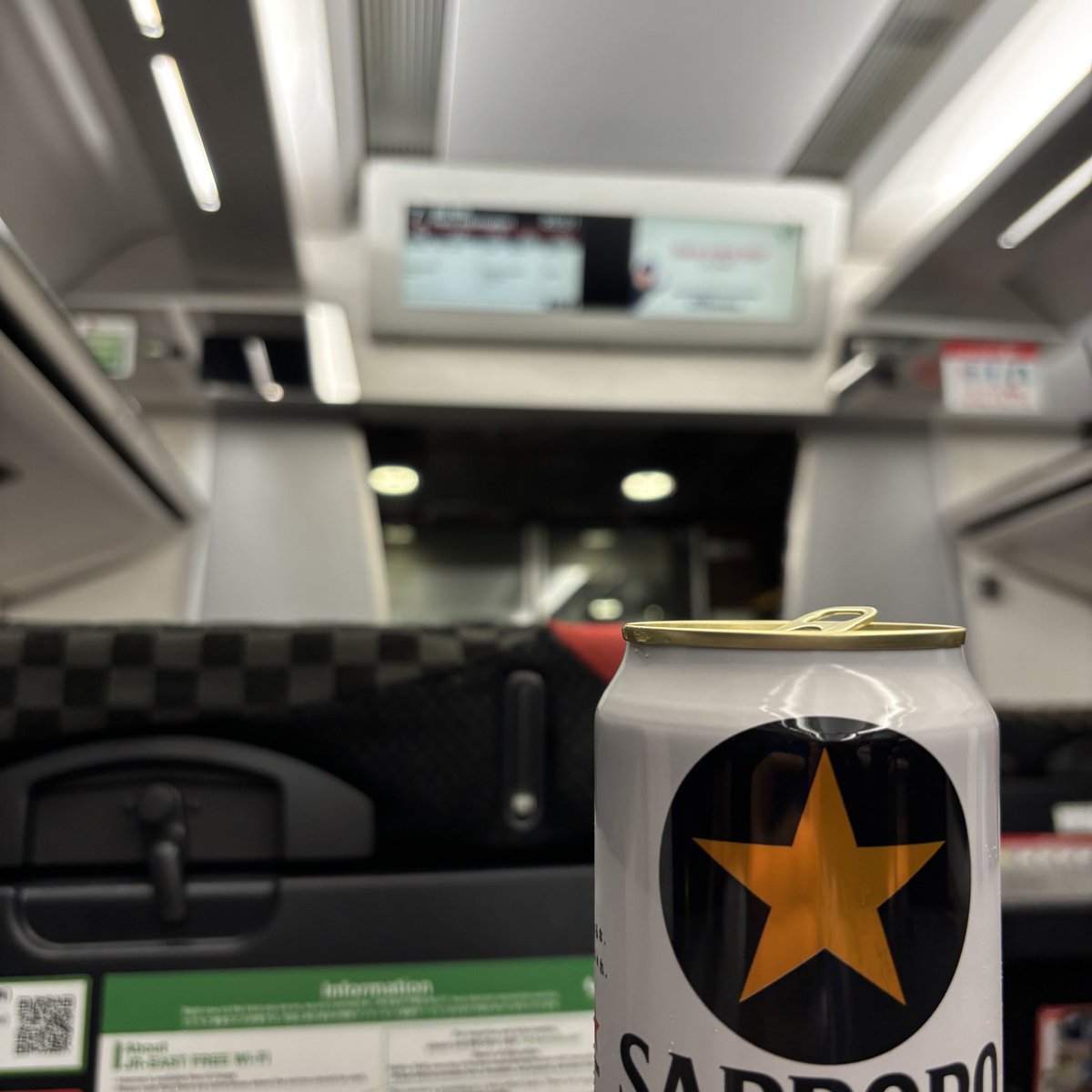 ナルキン tweet media