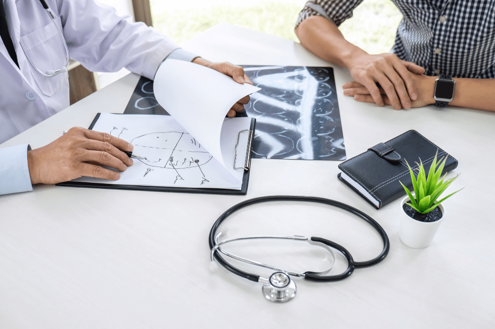FCOMCI's tweet photo. El Consejo de la AMM aprueba una versión revisada de la Declaración sobre la Atención Médica a las Personas Migrantes @medwma #migrantes

https://t.co/g75Y5QFuxq https://t.co/ekIMRMmnkE