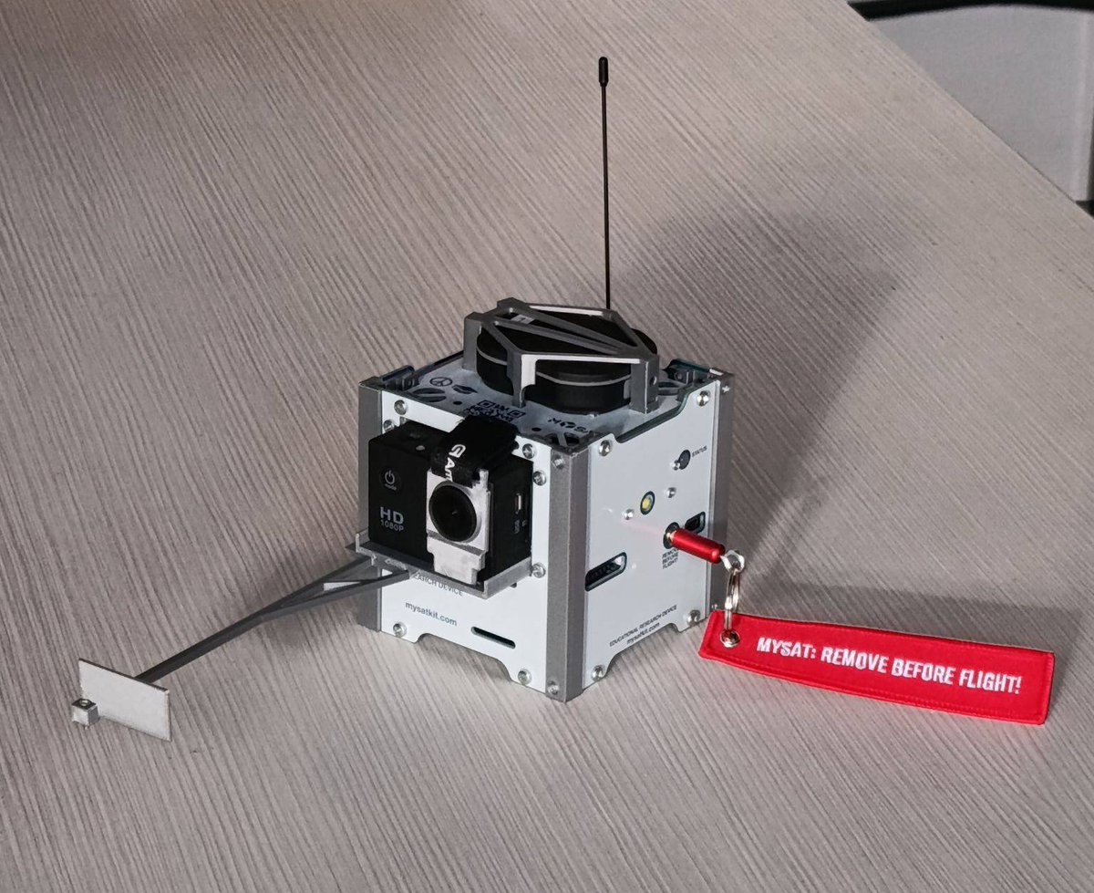 MySat Kit tweet media