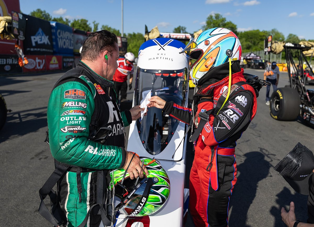 LeahPruett_TF's tweet image. Qualified second and took the @Dodge #DirectConnection Top Fuel dragster to the final round of the @nhra #4WideNats. A good weekend for @tsrnitro overall, but now it's time to pack it all up and head south to #Valdosta for the #SouthernNats!