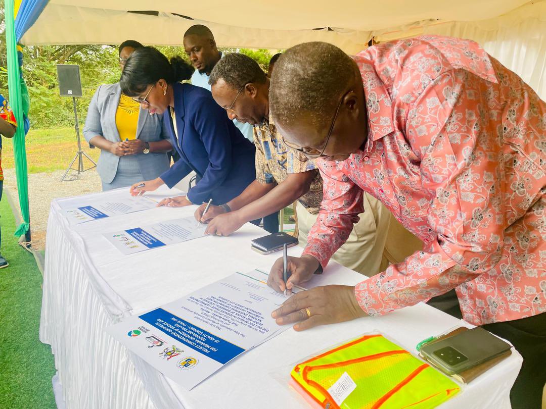 Radio Sapientia Uganda tweet media