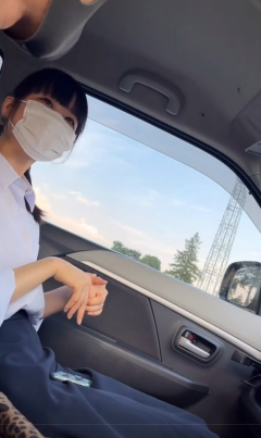 裏 tweet media