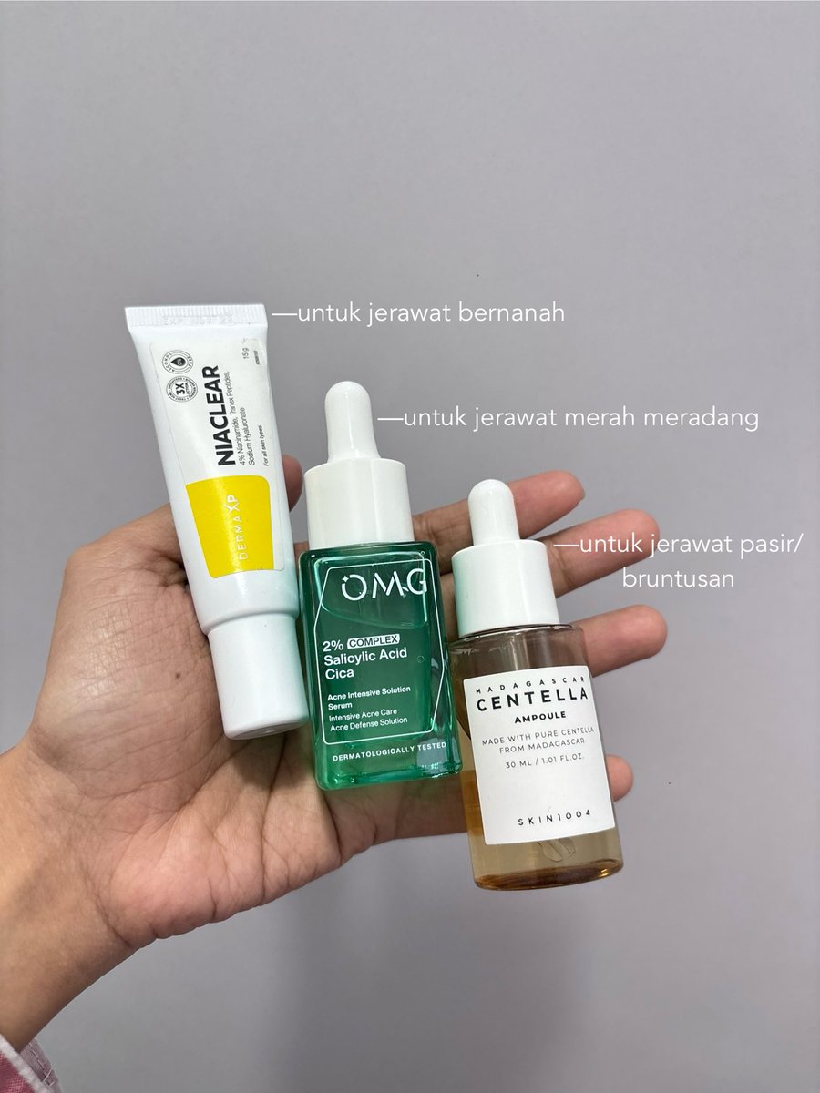 Top 3 serums that helped my acne✊🏻

The problem                         The solution