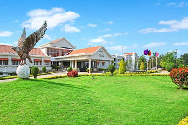 InvGurInd's tweet image. Mahindra Holidays and Resorts` Q4 profit slumps 43 pc to Rs 41.5 crore

investmentguruindia.com/newsdetail/mah…

@clubmahindra  #Industry #QuarterlyResult #Revenue #ManojBhat #Investmentguruindia